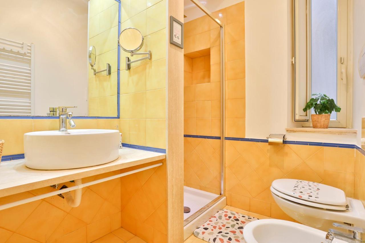 Porta Medina Apartment Napoli Eksteriør bilde